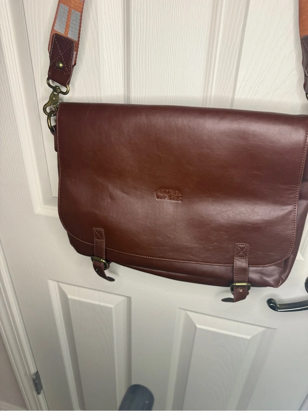 Star Wars Chewbacca Faux Leather Messenger Bag Bandolier Strap
